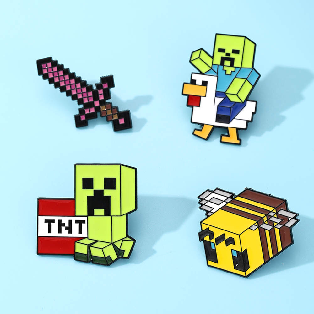 Set di 4 Simpatici Spille Smal - Gaming Accessories To Gift recensione e prezzo