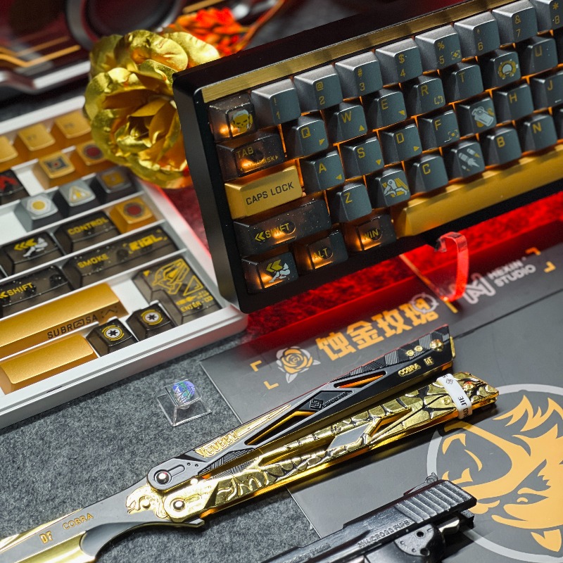 Set di copritasti a tema Golde - Gaming Set Accessories recensione e prezzo